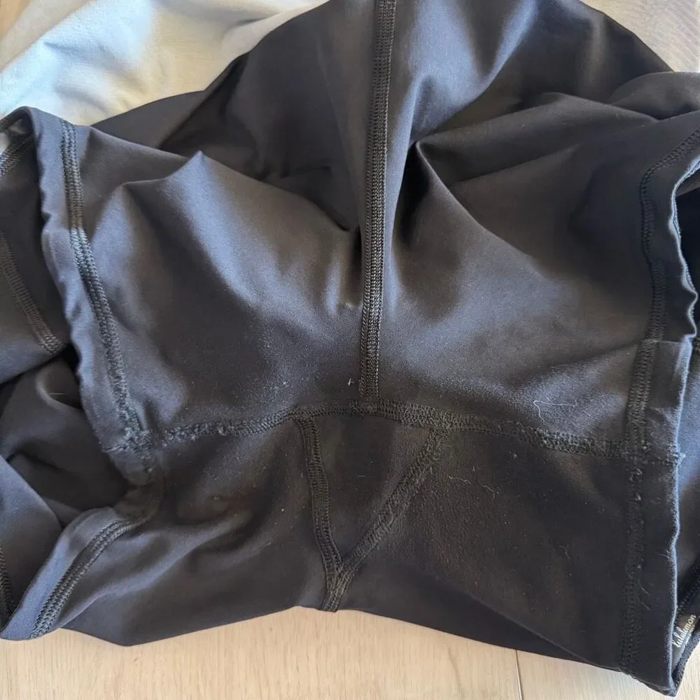 Lululemon women’s skirt short size 14T